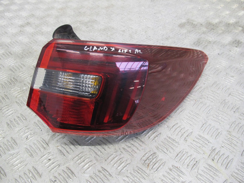 фото №1, Opel grandland x lift 1.6 thp лампа задняя задняя правая 21-