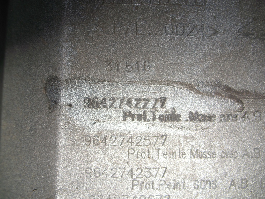 фото №10, Citroen c3 pluriel 2004 r -бампер передній