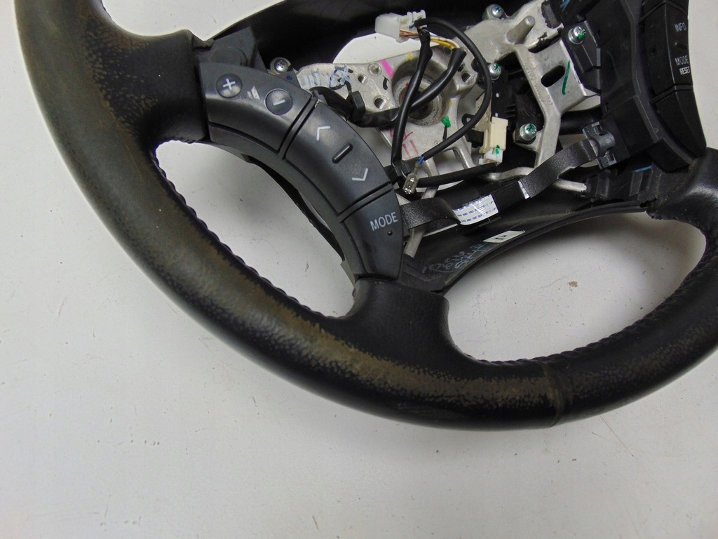 фото №9, Воздуховод кожаный круиз-контроль toyota hilux vii 2005-2012