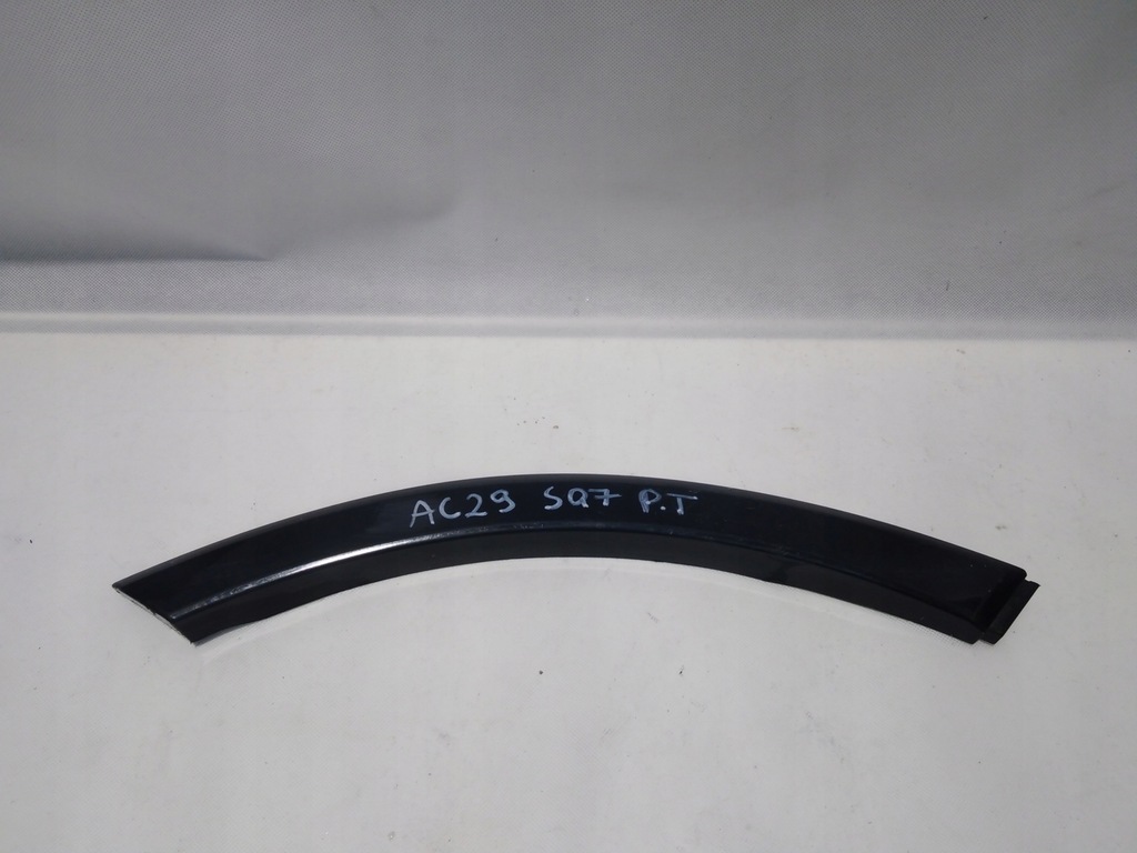 фото №1, Audi sq7 молдинг двері права задня 4m0854820e