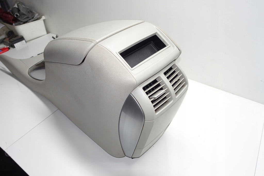 фото №7, Mercedes w251 підлокітник тунель бардачок r-klasa