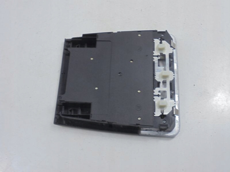 фото №5, Bmw 3 e90 лампа салону перед 6976292-01