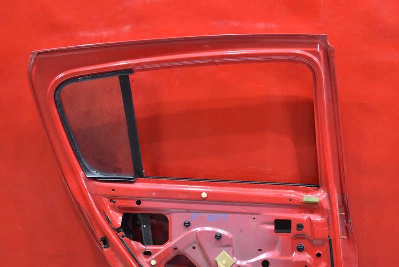 фото №12, Двері ліва задня задні червоні dacia sandero 1 i 5d hb 08-12
