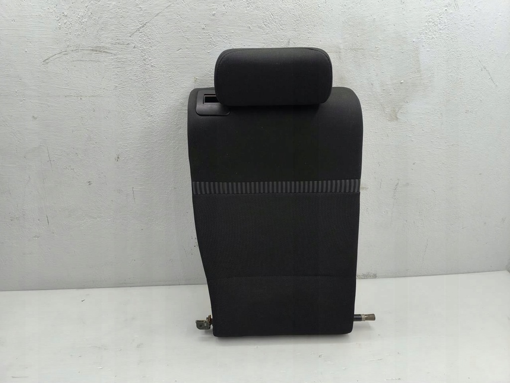 фото №1, Заднее сиденье спинка правое bmw x3 e83 2.0d 150km