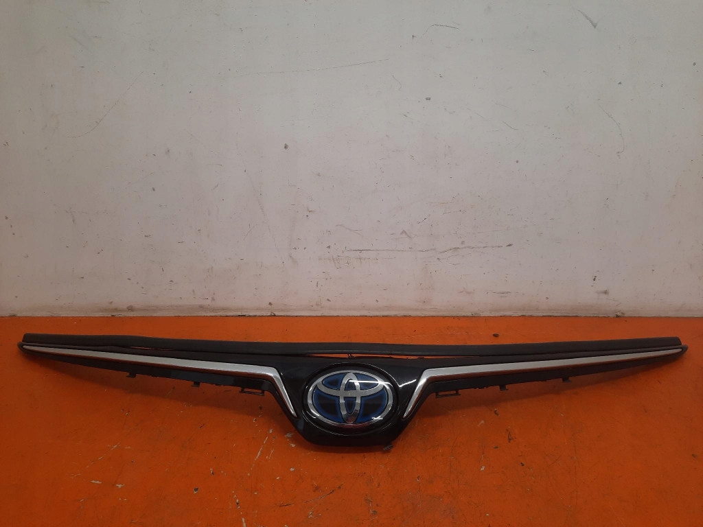 фото №1, Toyota corolla e21 18- решётка радиатора mblemat logo значок 53114-02580