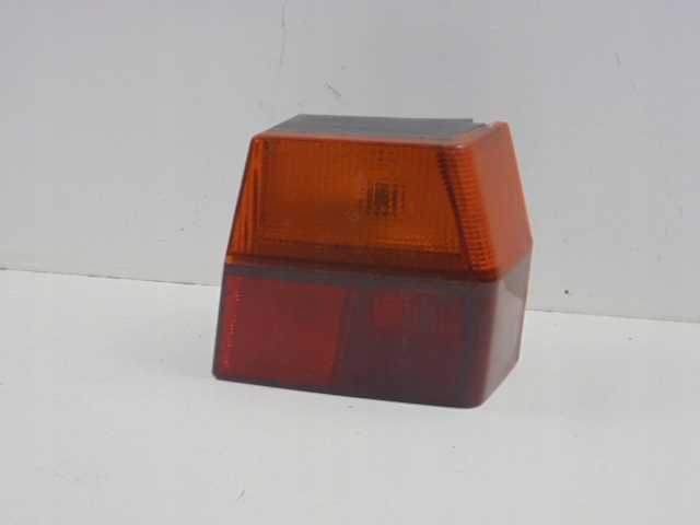 фото №9, Skoda favorit лампа задня права 5d 443312246102 + вкладиш ламповий