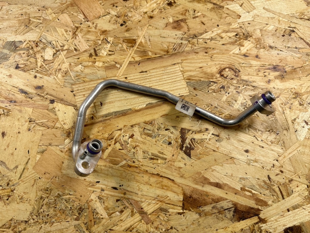 фото №4, Wąż шланг трубка кондиціонера vw id.3 cupra born 1ea816732a