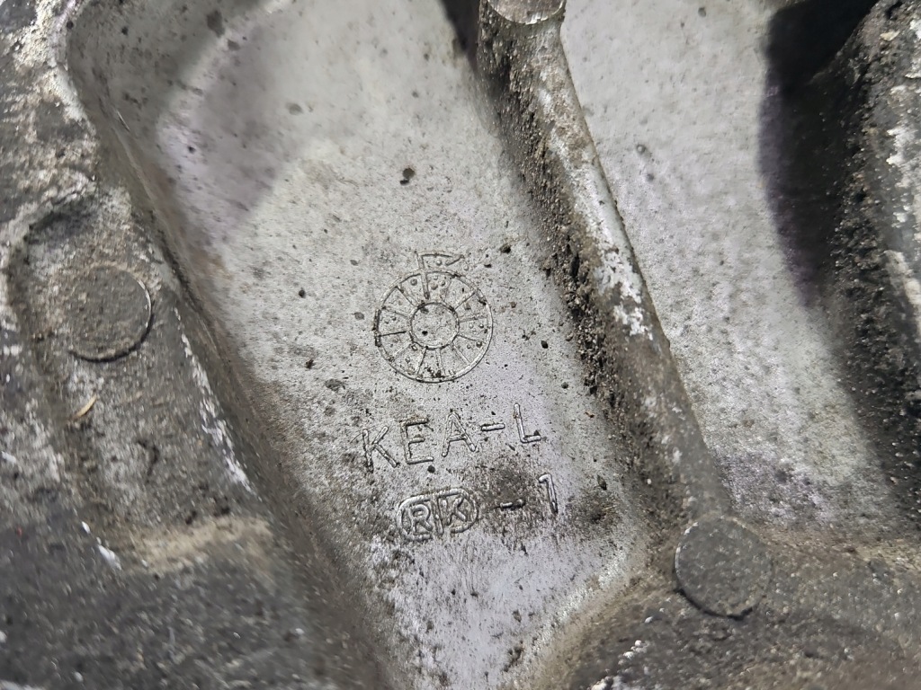 Накладка рама каркас кронштейн левый cb600 hornet 1998-2003 0,6 pc34 Оригинал