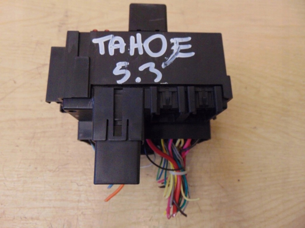 фото №1, Коробка предохранителей chevrolet tahoe 15770992-01