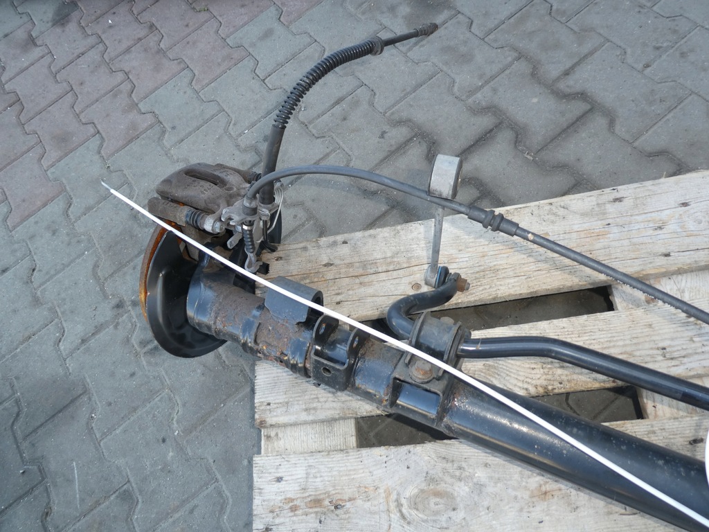 фото №7, Vw caddy iv 4 задняя балка oś 2k3