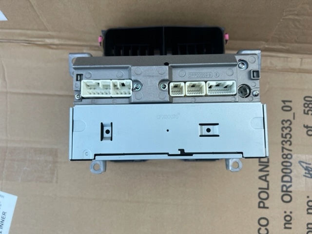 фото №4, Toyota yaris ii радио заводской cd eu