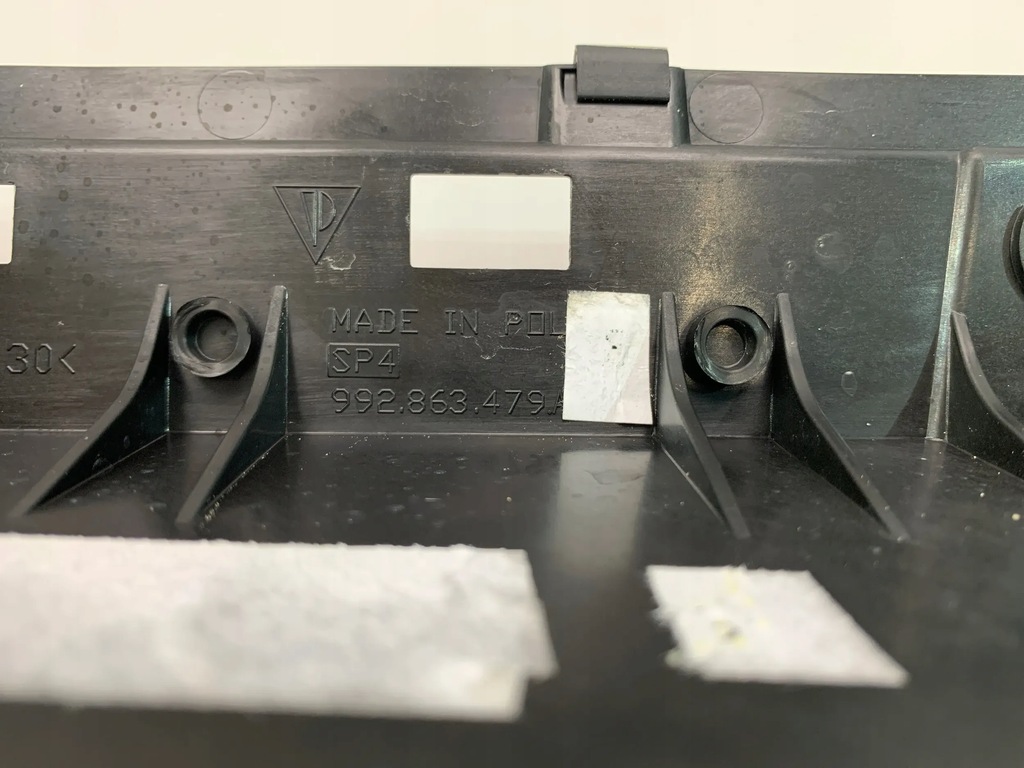 фото №7, Porsche 911 992 направляющая накладки порога левый 992863479a