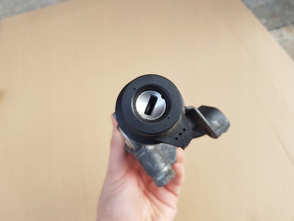 фото №9, Замок зажигания + ключ audi a4 b6 / a6 c5 / a3 8l / tt 8n 4b0905851f sprawdzona