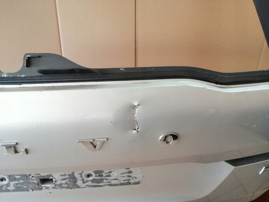 Volvo xc60 2 кришка багажника задній Київ