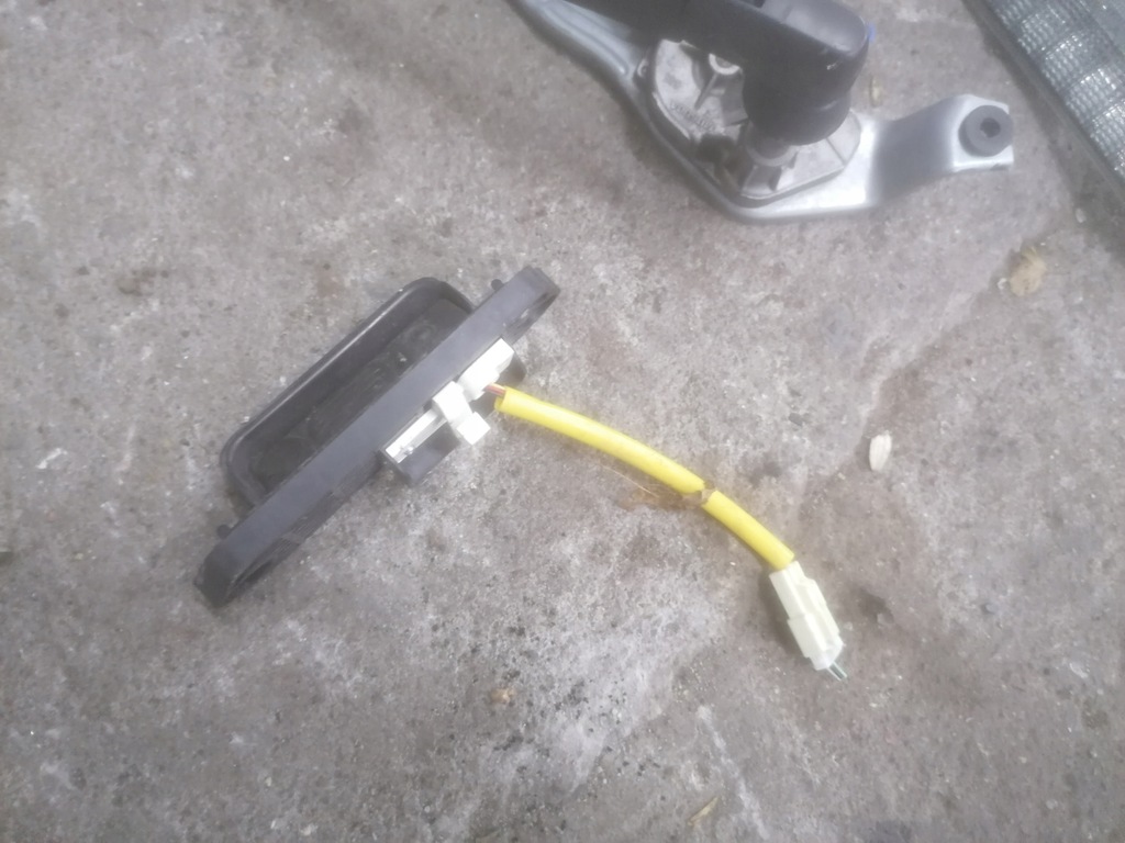 фото №1, Кнопка замок крышки задняя citroen c4 aircross