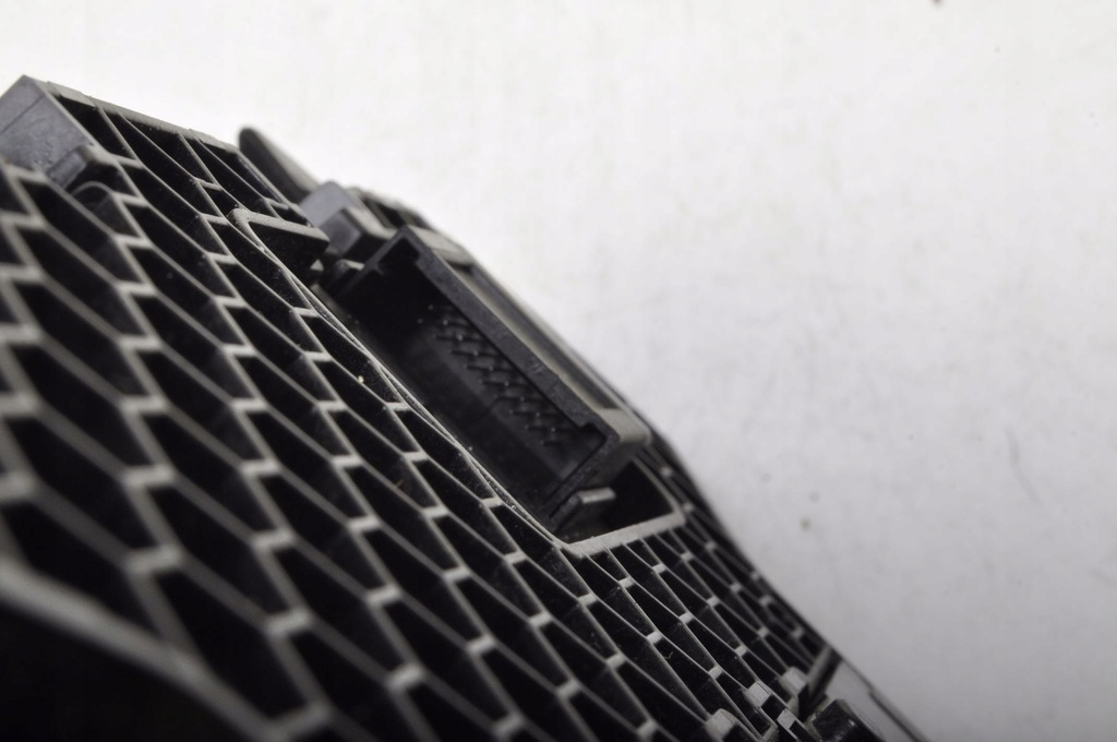 фото №8, Bmw f40 освещение лампа кабины салона 21r