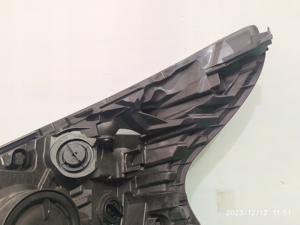 фото №12, Лампа правая передняя opel vivaro 93867948