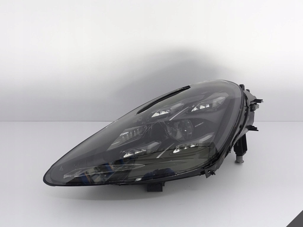 Купити Porsche cayenne 9y0 18- фара matrix full led ліва