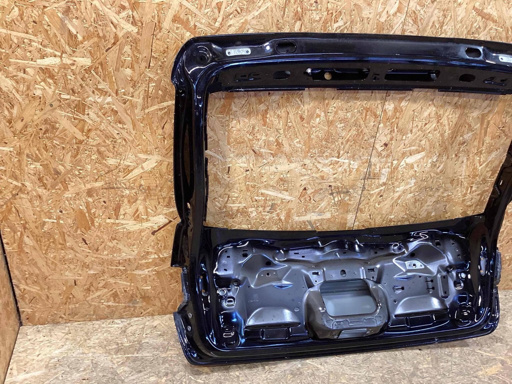 фото №9, Porsche macan 95b827041bygrv 95b827123 кришка багажника лампи