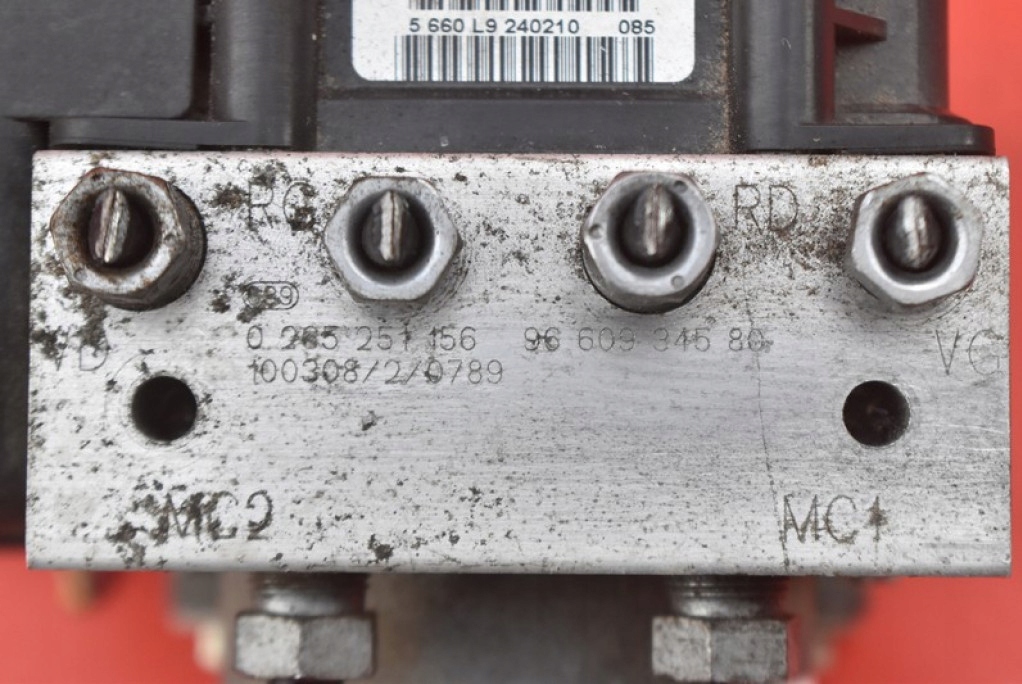 фото №7, Насос abs 9660934580 citroen c4 picasso 1 i 1.6 vti 120 km 06-13