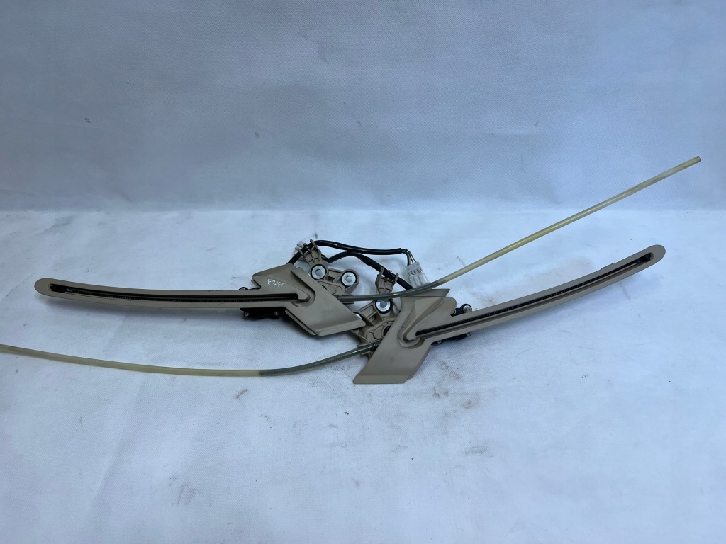 фото №1, Напрямна шторка лівий задня a2128202942 w212 kombi