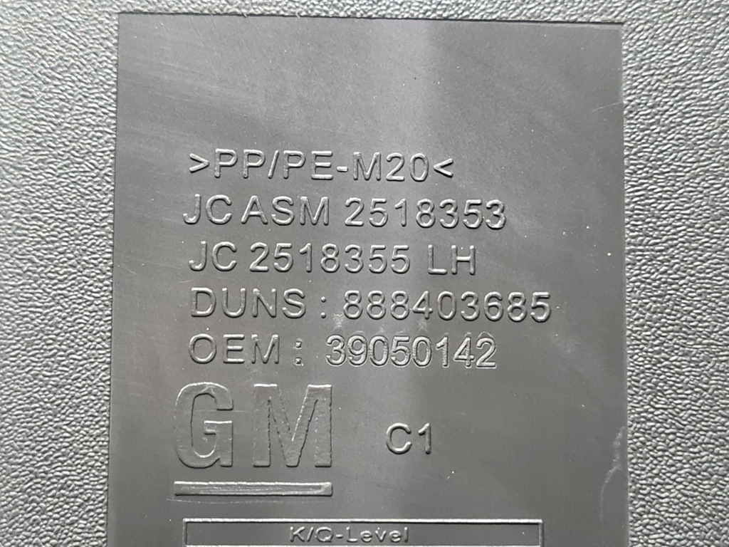 фото №8, Dół панелі консолі корпус захист панелі бардачок opel astra k europa