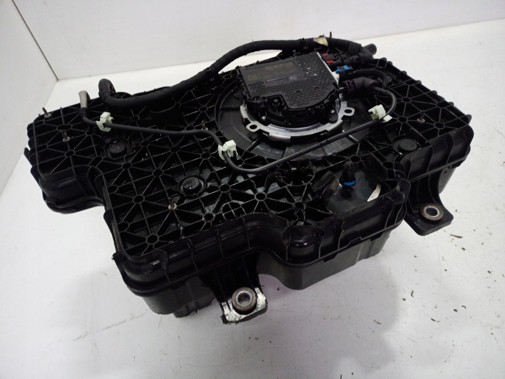 фото №1, Kompletny бак adblue renault master iv 237g00270r