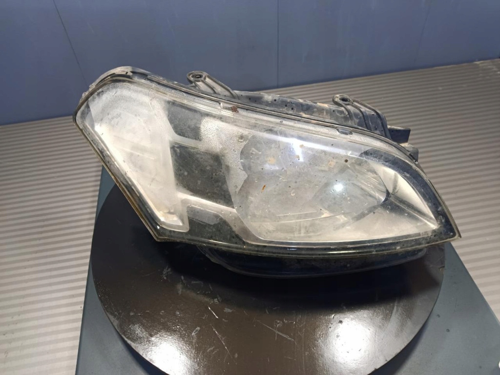 фото №1, Kia soul i reflektor/lampa правый перед europa 92102-2kxxx