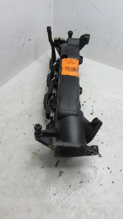 фото №14, Audi a8 d3 4.0 tdi правый коллектор всасывающий 057129712aa