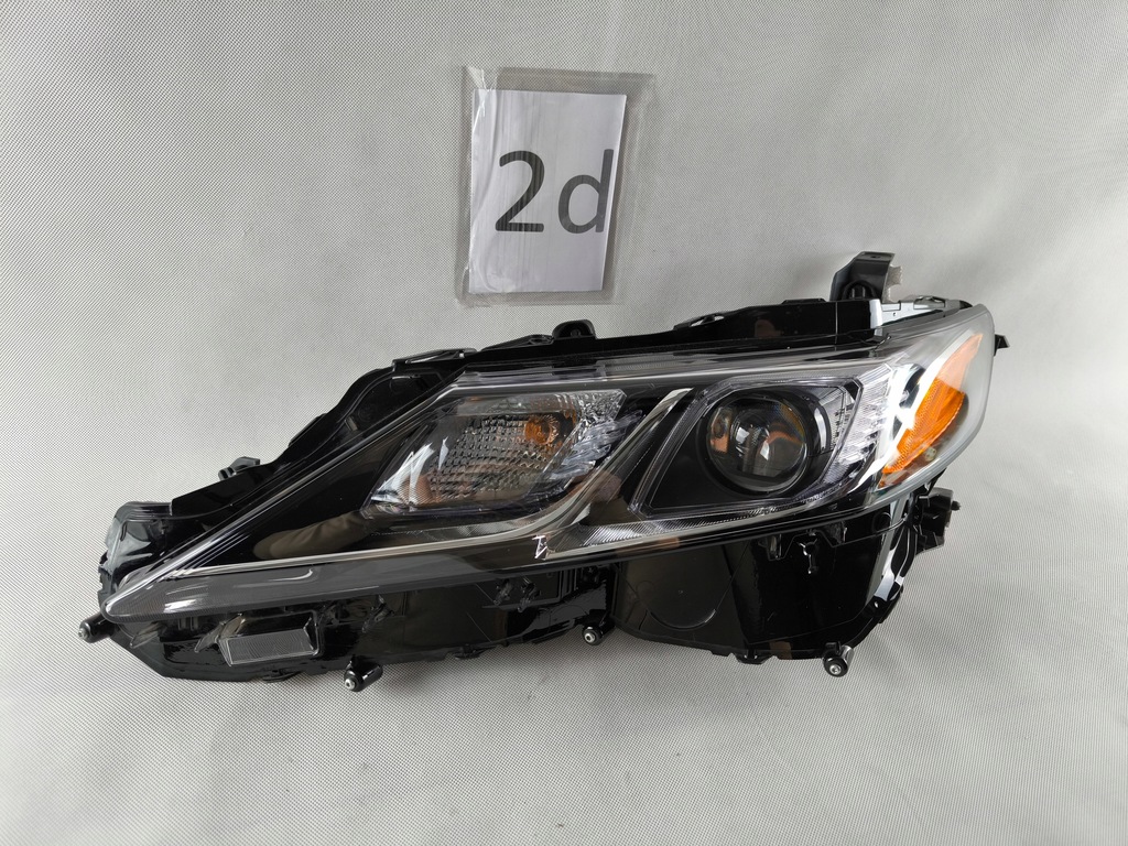 фото №1, Toyota camry 2018- full led левый фара usa лампа