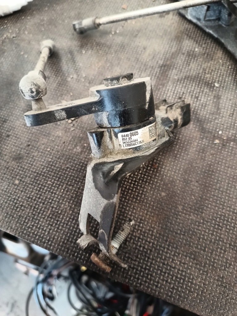 фото №1, Opel insignia b ii датчик poziomowana лампа 84400605