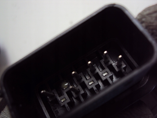 фото №4, Замок двері лівий перед volvo v50 s40 ii