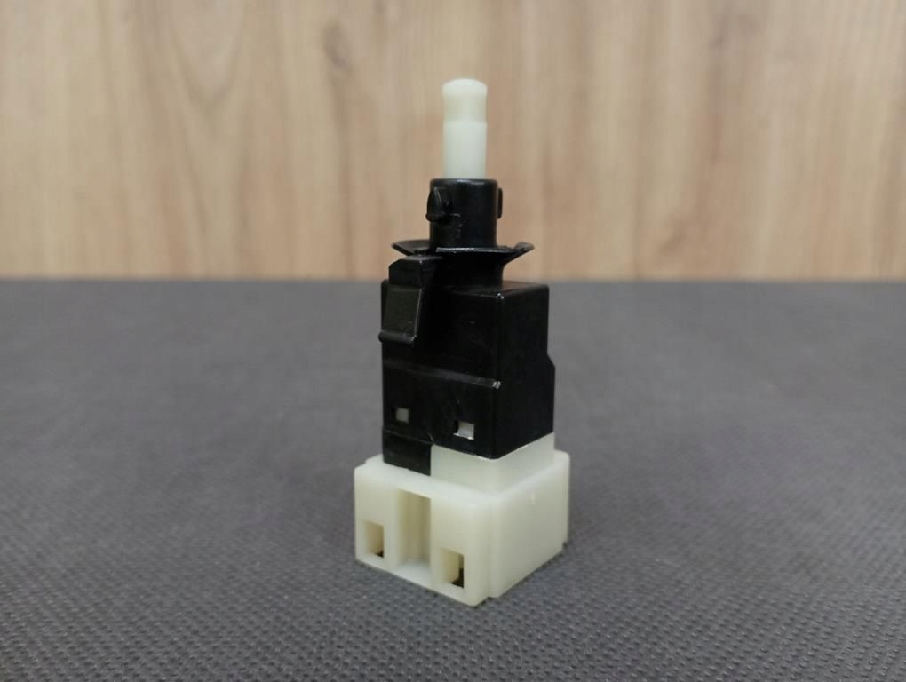 Купити Mercedes slk r170 рестайлінг  вимикач датчик світла світло стоп стоп-сигнал