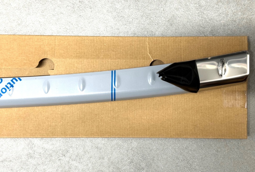 фото №3, Pw178-0e001 накладка защитная бампера заднего сталь lexus rx 2015 -