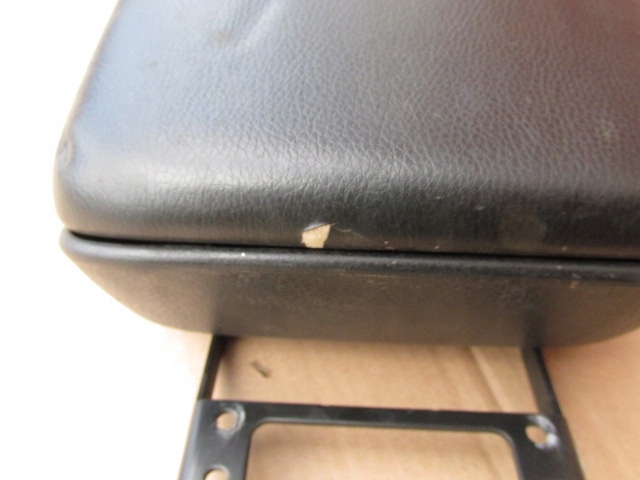 фото №6, Suzuki grand vitara ii подлокотник крышка чёрный