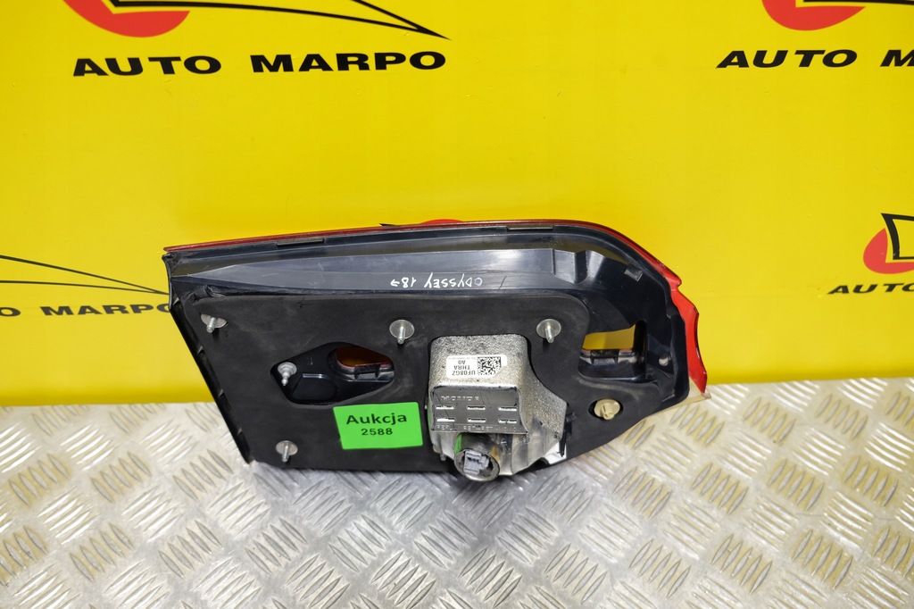 фото №9, Honda odyssey 2018- лампа задняя правая usa