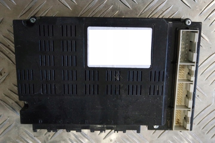 МОДУЛЬ КОНТРОЛЛЕРА ПОВІТРЯ BENTLEY 3W7907040