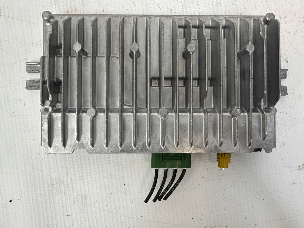 БЛОК КЕРУВАННЯ КАМЕРОЮ JAGUAR F-PACE X761 M8A2-19J249-BH