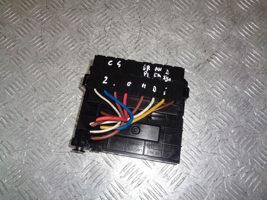 БЛОК ЗАПОБІЖНИКІВ МОДУЛЬ BSM-R02 PEUGEOT CITROEN C4 PICASSO 9664705980