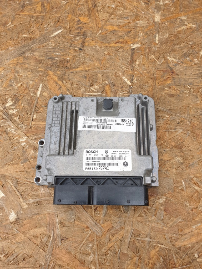 JEEP GRAND CHEROKEE WK2 KOMPUTER SILNIKA P05150767AC 3.0 CRD LIFT