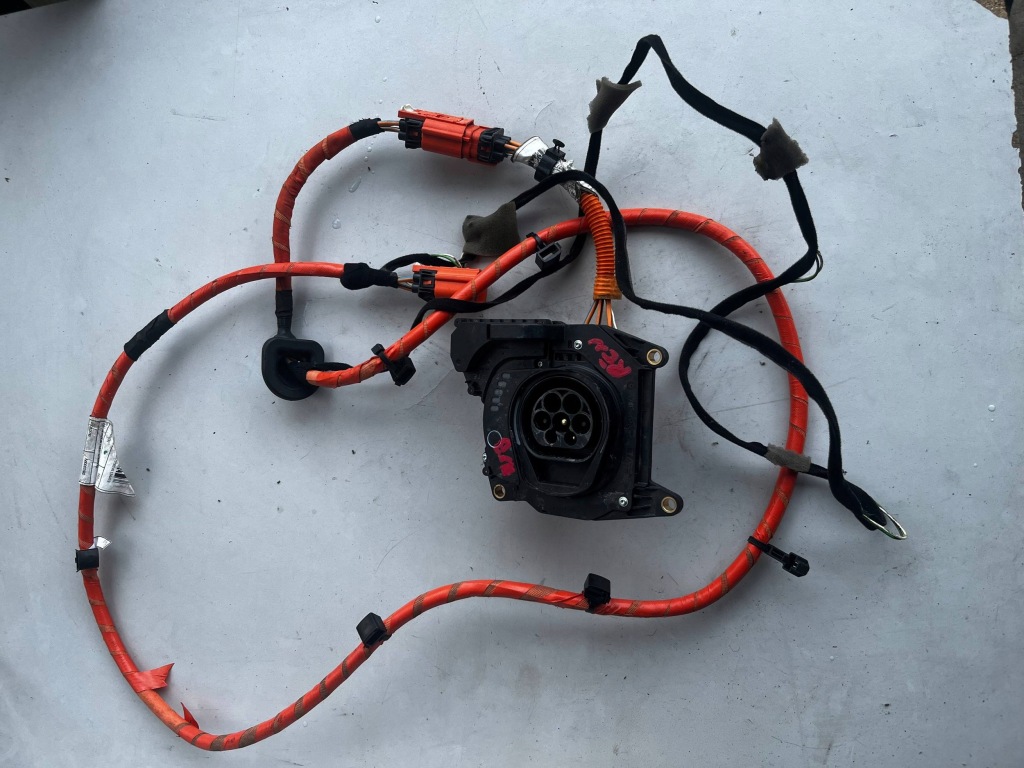 JEEP RENEGADE РОЗЄМ ДЛЯ ЗАРЯДКИ ШНУР 1.3 HYBRID 4XE 2022-