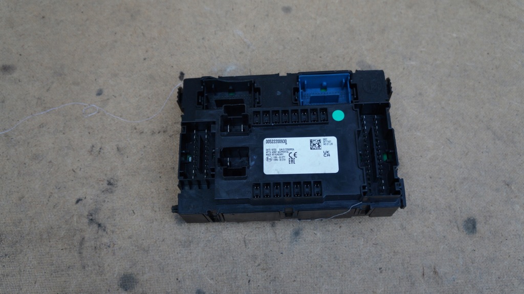 ДЖИП RENEGADE 1.3 HYB 21- БЛОК ЗАПОБІЖНИКІВ BSI 00522200930