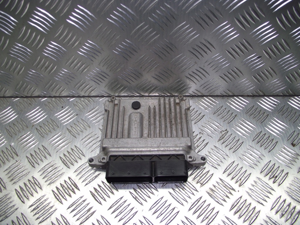 КОНТРОЛЕР ДВИГУНА MERCEDES W204 2.2 646