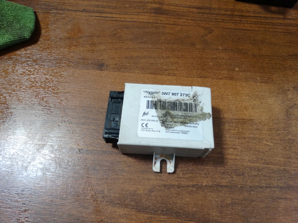 МОДУЛЬ ТИСНЕННЯ ШИН BENTLEY GT GTC 1