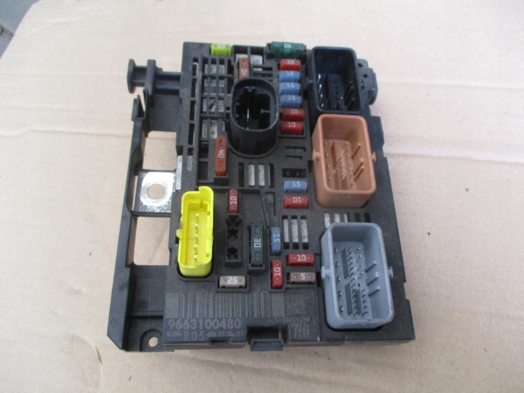 PEUGEOT CITROEN МОДУЛЬ BSM 9663100480 BSM R05