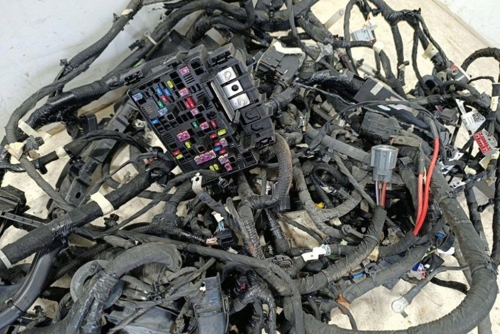 Кабелі JEEP 68483584AD 2022