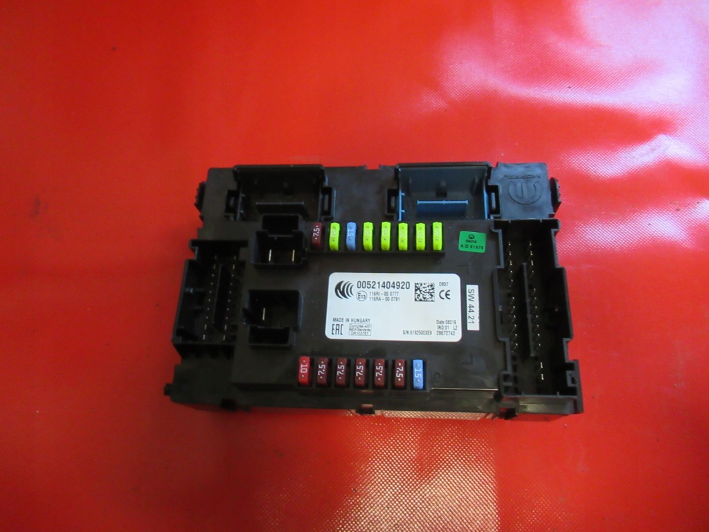 ДЖИП RENEGADE ЛІФТ 2.0 М-ДЖЕТ МОДУЛЬ КОРОБКА 00521404920