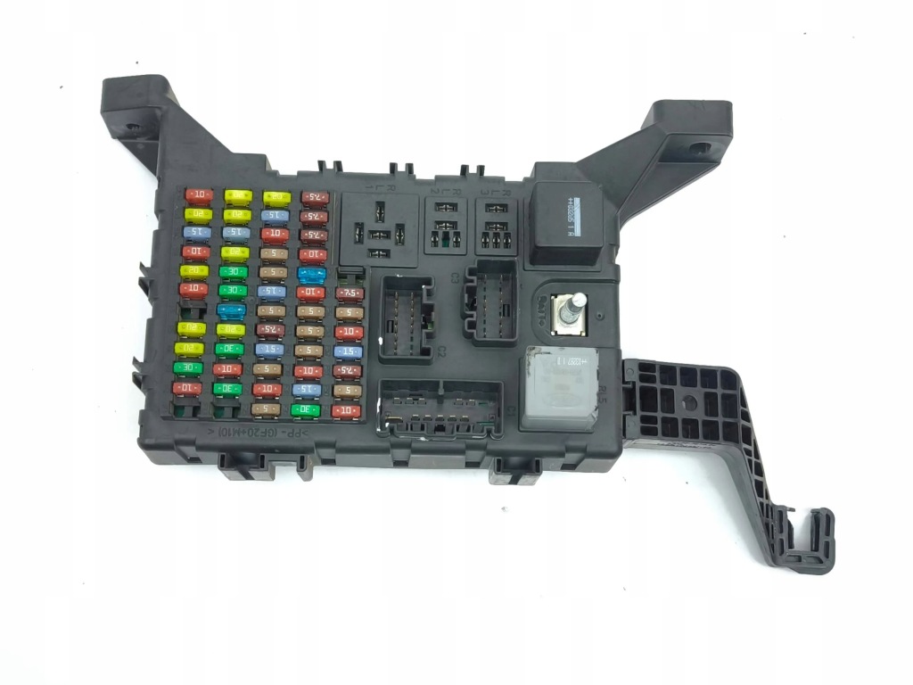 Jaguar X-Type 2004 Рамка / Модуль запобіжників