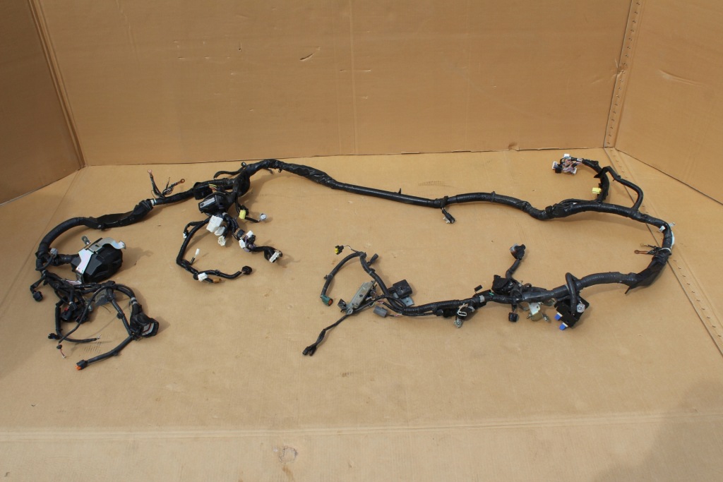 Інсталяція камери INFINITI Q50S 3.5 HYBRID