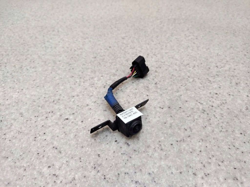 КАМЕРА ПЕРЕДНЯ БАМПЕРА INFINITI Q50 284f1 4ga1a